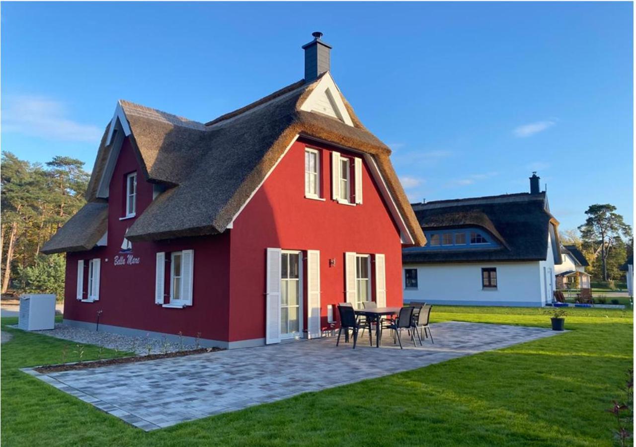 Modernes Reetdach-Ostseeferienhaus Bella Mare, Insel Usedom Mit Sauna, Kamin & Sonnenterrasse Zirchow 外观 照片